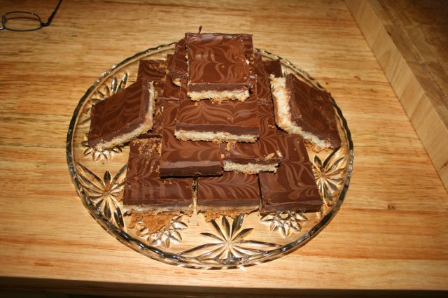 chocolate-caramel-squares-2